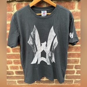 2008 Wu Tang Shirt Size Medium